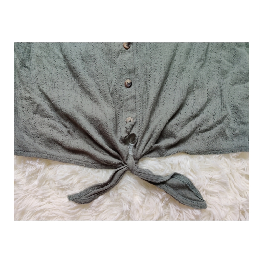 American Eagle Crop Top ◇ - Picture 4 of 5